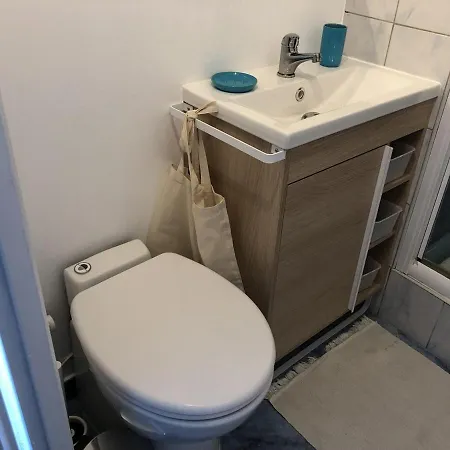 18m2 Le Beau Site En Centre-ville *